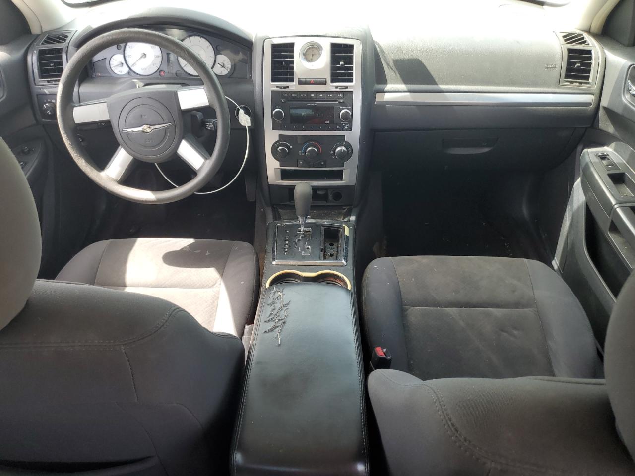 2010 Chrysler 300 Touring VIN: 2C3CA4CD7AH249820 Lot: 65324834