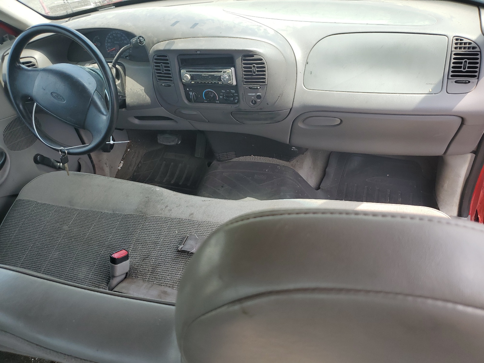 1FTZX1729WNB01307 1998 Ford F150