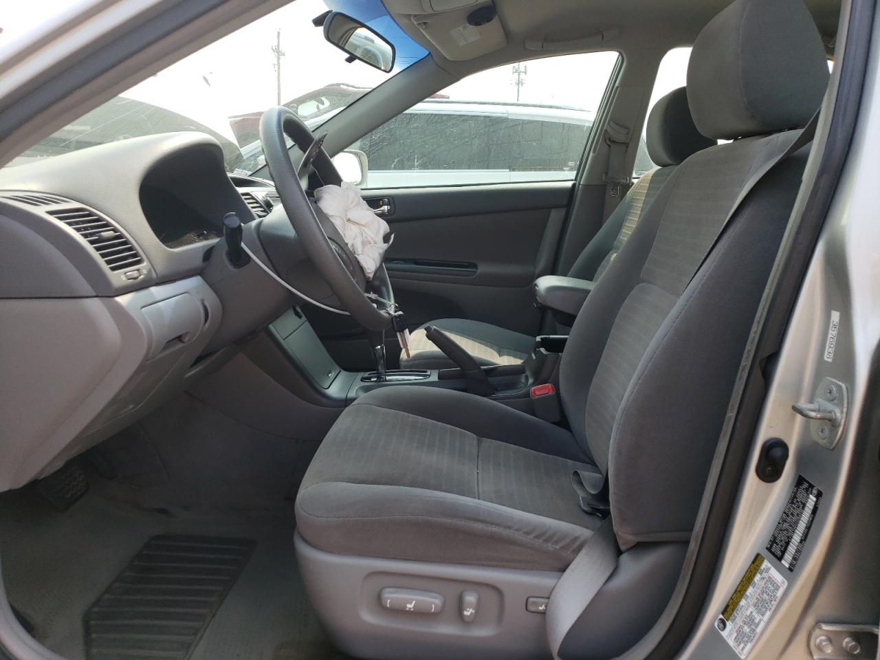 2005 Toyota Camry Le VIN: 4T1BE32K55U589536 Lot: 63777574