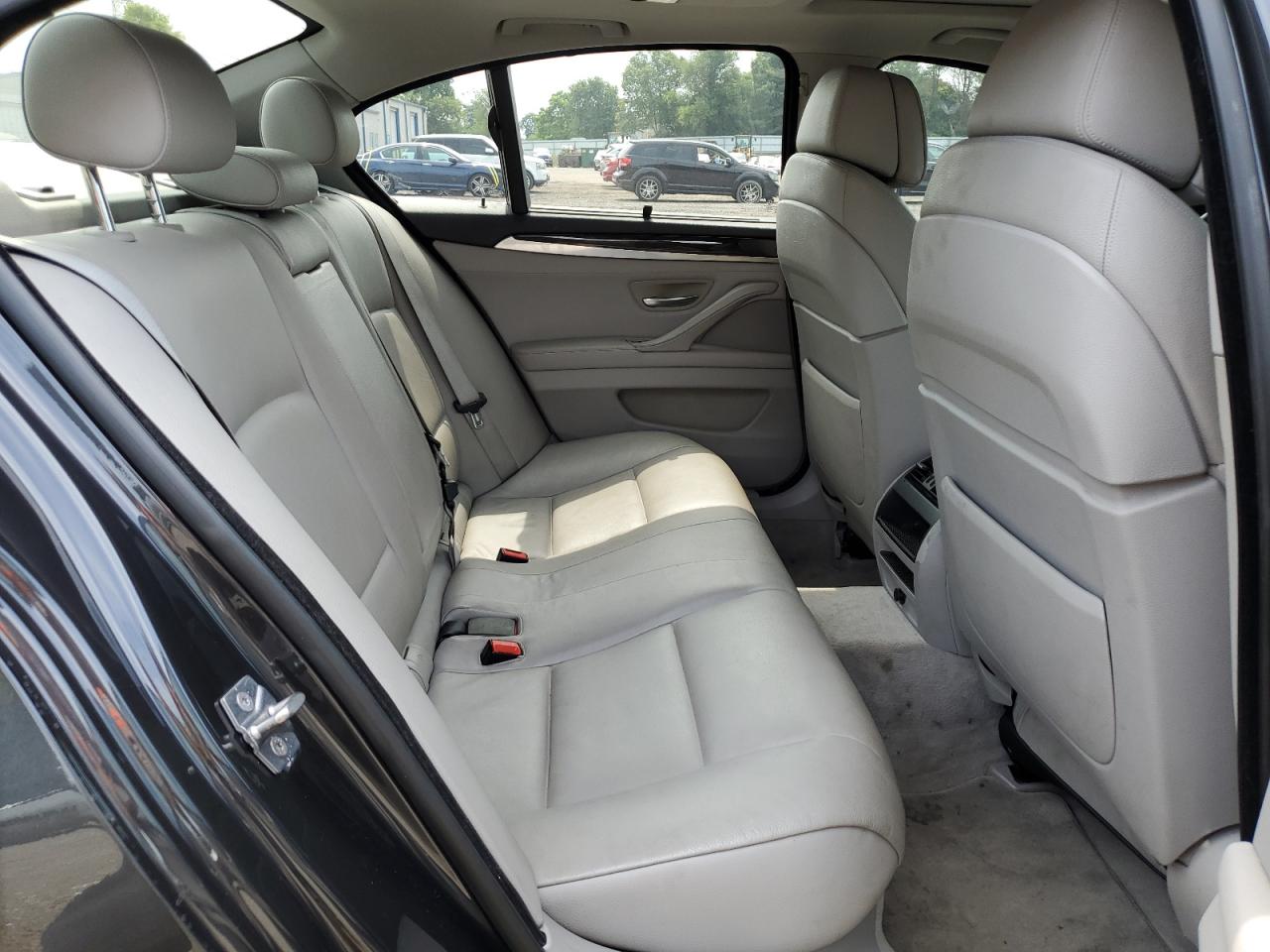 2011 BMW 535 Xi VIN: WBAFU7C59BC879480 Lot: 62439854