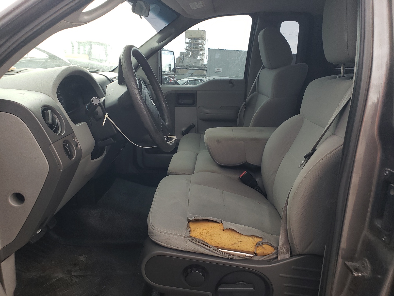 1FTRF12267KC12958 2007 Ford F150