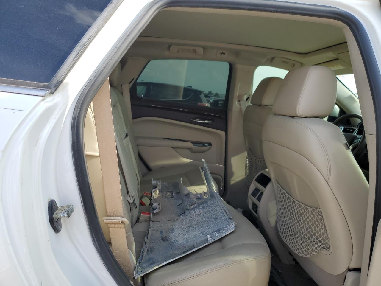 2013 Cadillac Srx Luxury Collection VIN: 3GYFNCE33DS527796 Lot: 63777334