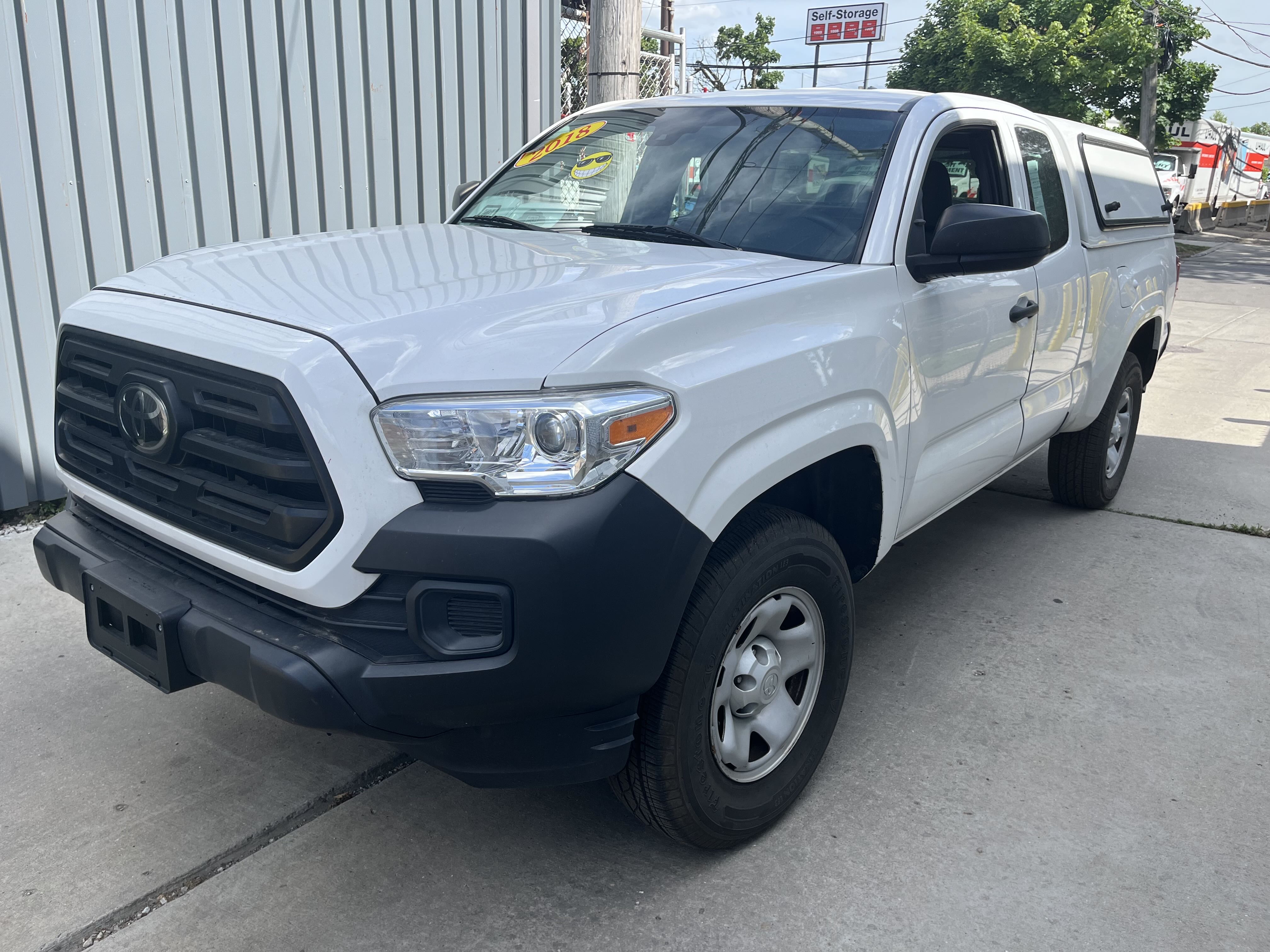 2018 Toyota Tacoma Access Cab vin: 5TFRX5GN0JX105048