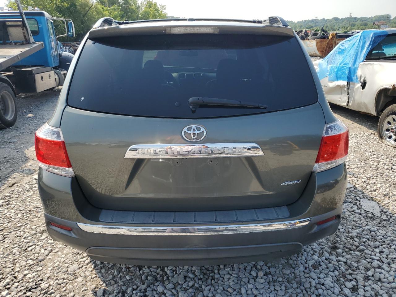 5TDDK3EH0BS061263 2011 Toyota Highlander Limited