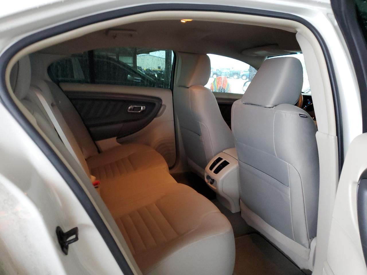 2012 Ford Taurus Se VIN: 1FAHP2DW5CG110875 Lot: 63339344