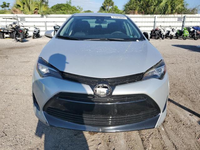  TOYOTA COROLLA 2017 Szary