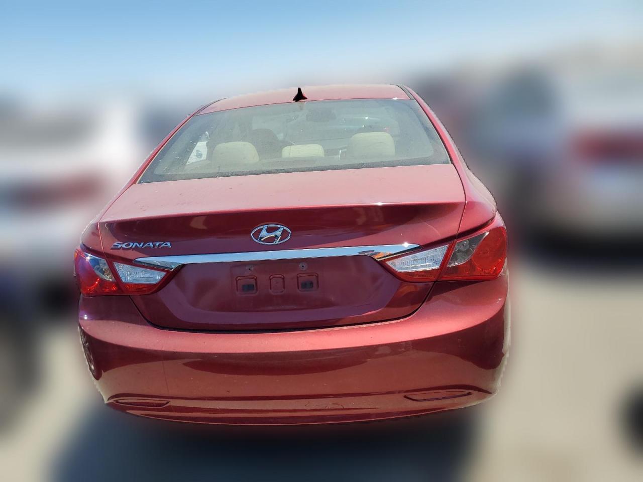 2012 Hyundai Sonata - Image 6