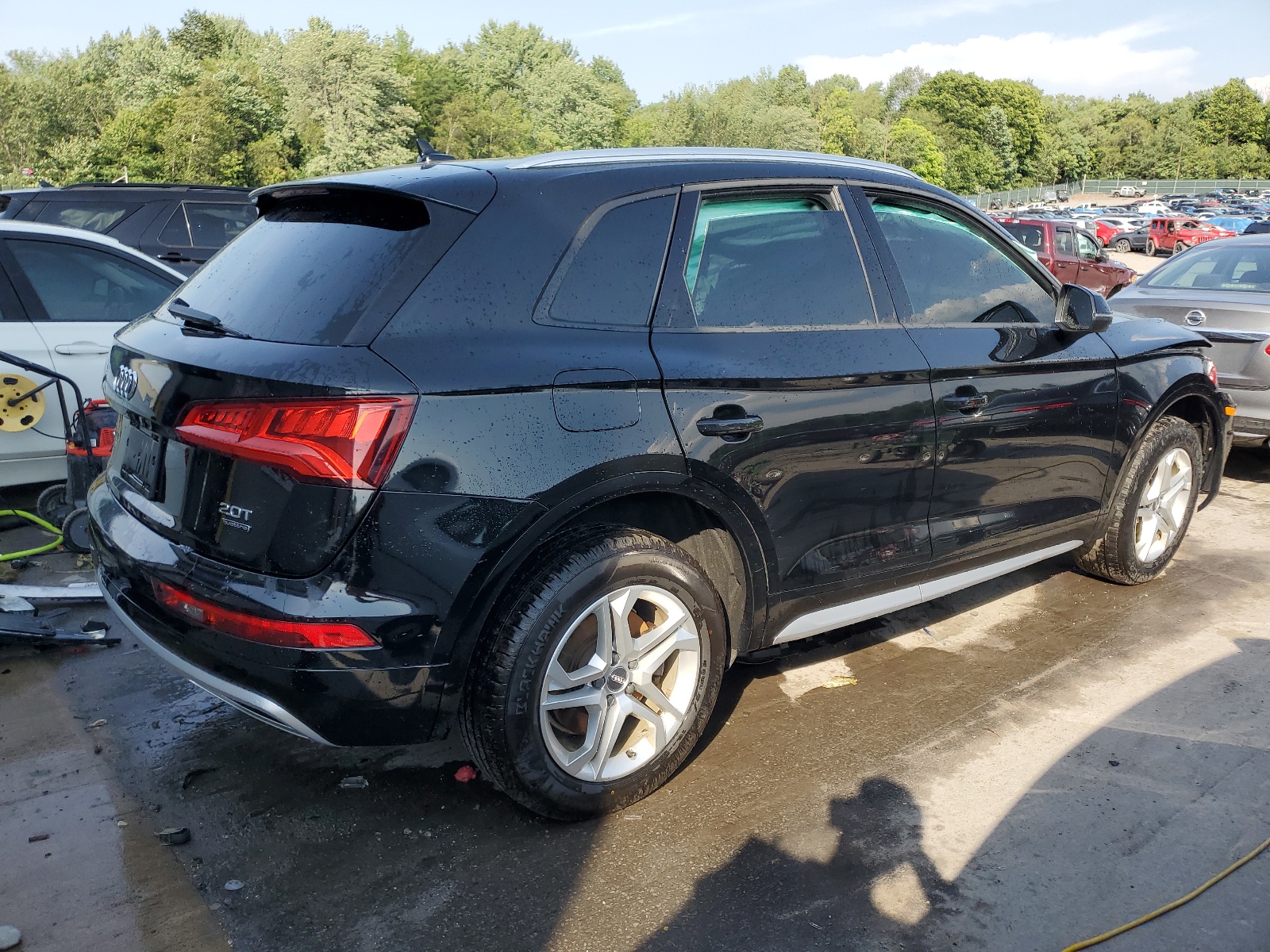 2018 Audi Q5 Premium vin: WA1ANAFY0J2175129