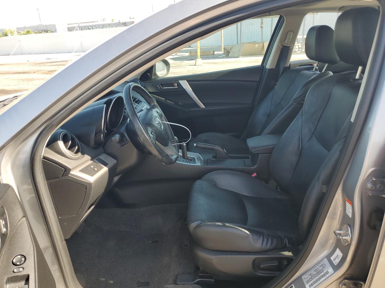 2011 Mazda 3 S VIN: JM1BL1W52B1480600 Lot: 63934544