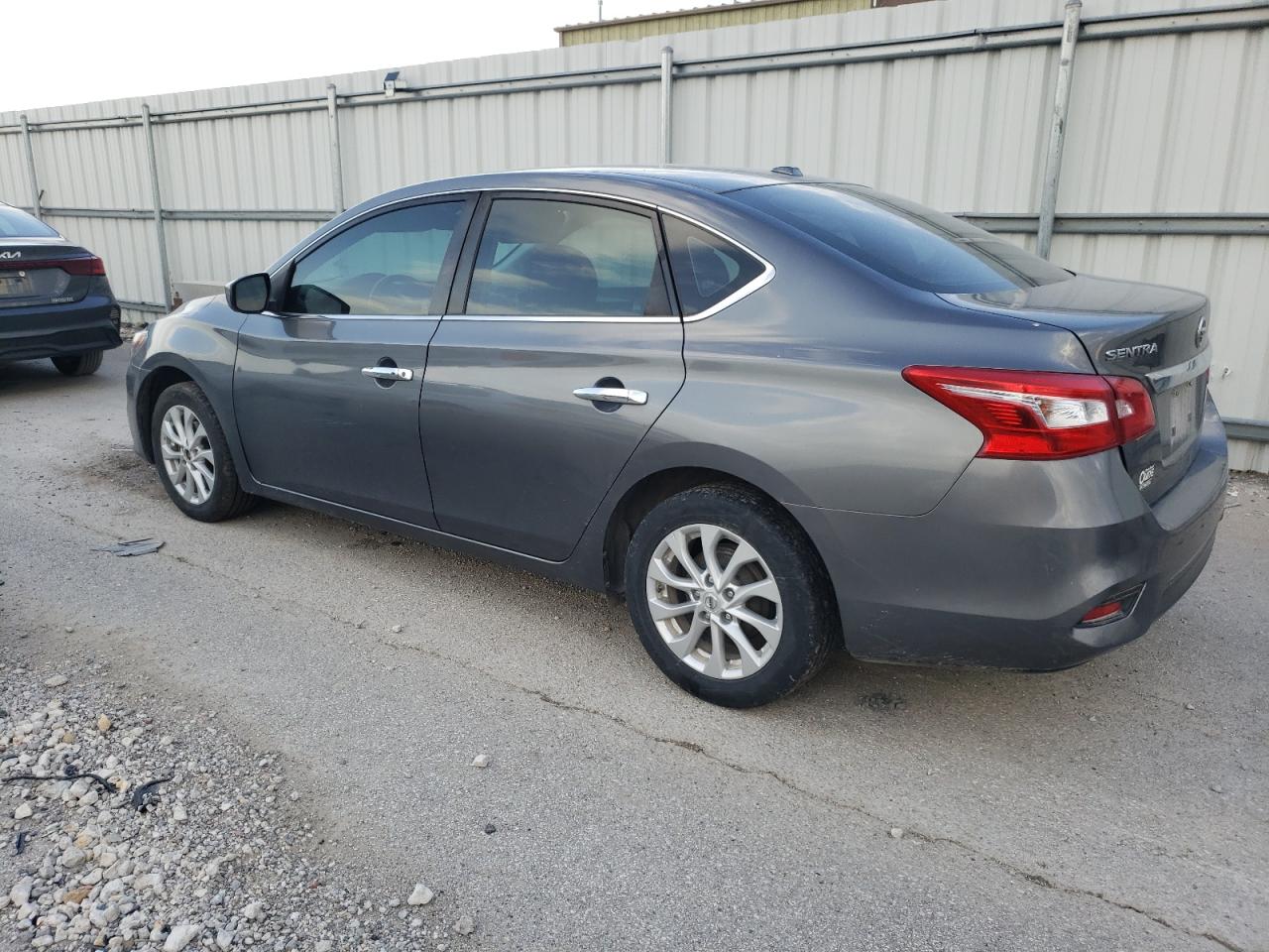 2018 Nissan Sentra - Image 2