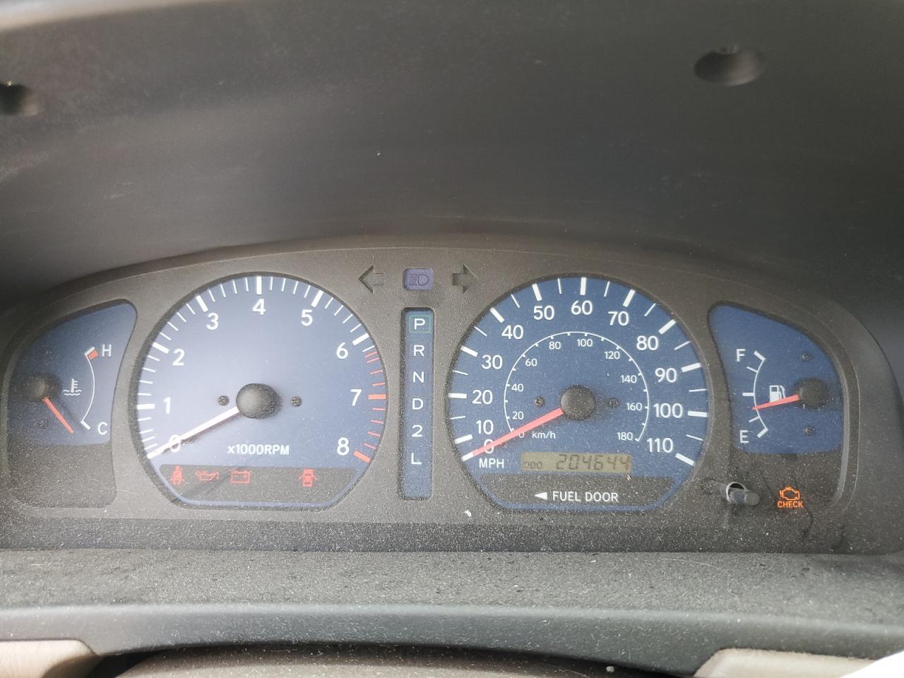 2002 Toyota Sienna Le VIN: 4T3ZF13C02U489998 Lot: 62108184