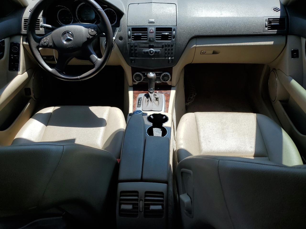 2010 Mercedes-Benz C 300 4Matic VIN: WDDGF8BB5AF384730 Lot: 61340934