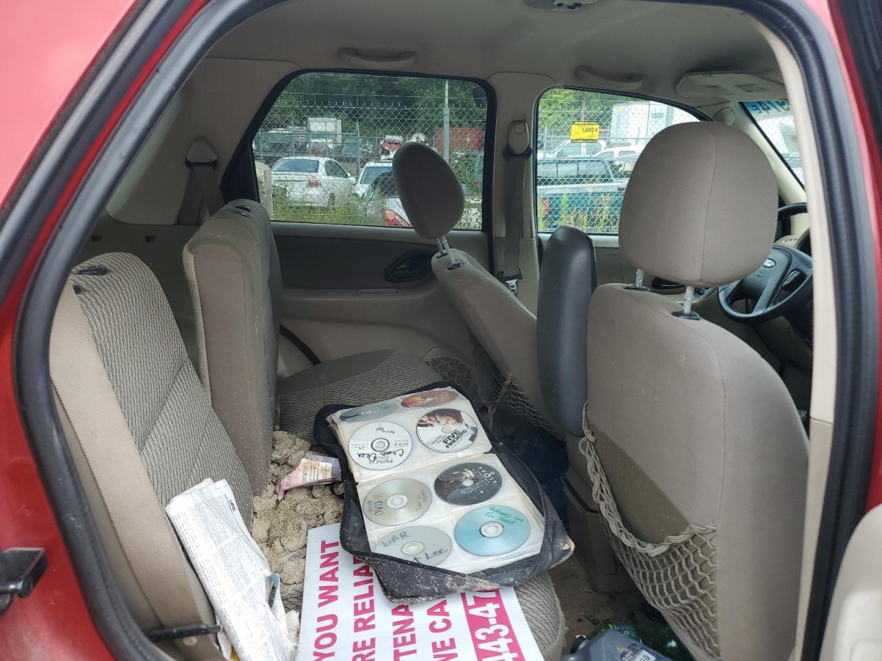 2003 Ford Escape Xlt VIN: 1FMYU93103KC52979 Lot: 64803974