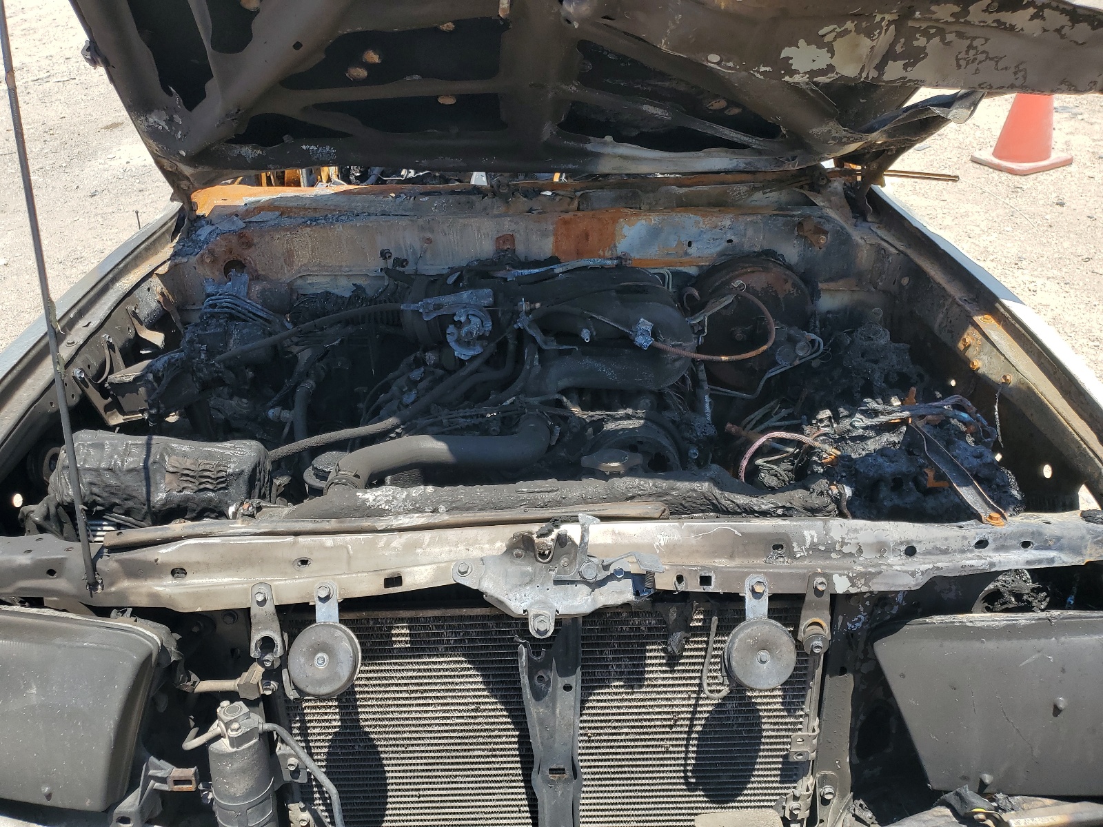 JT3HN87R0X0217392 1999 Toyota 4Runner Limited