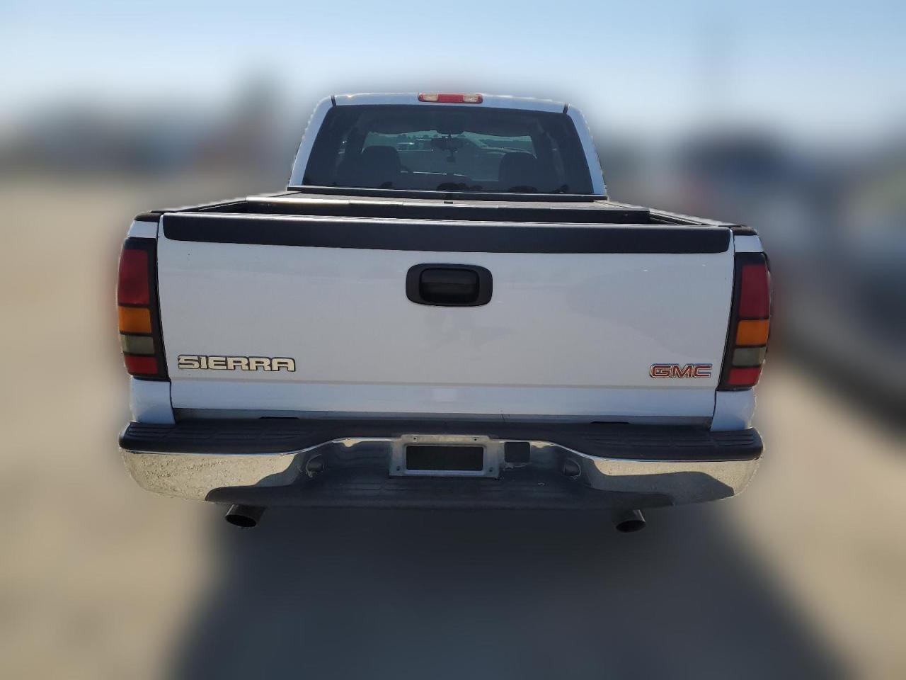 2004 GMC New Sierra C1500 VIN: 2GTEC19V741345652 Lot: 64324784