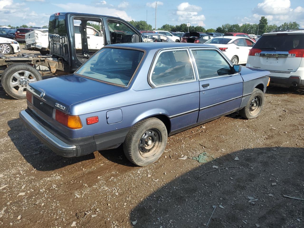 WBAAG4302B8062245 1981 BMW 320 I Automatic