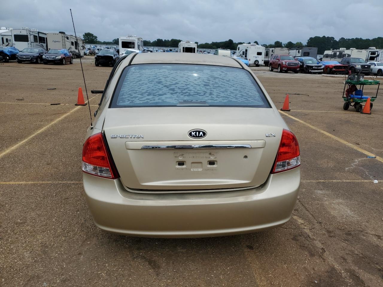 2009 Kia Spectra Ex VIN: KNAFE221695652552 Lot: 64586494