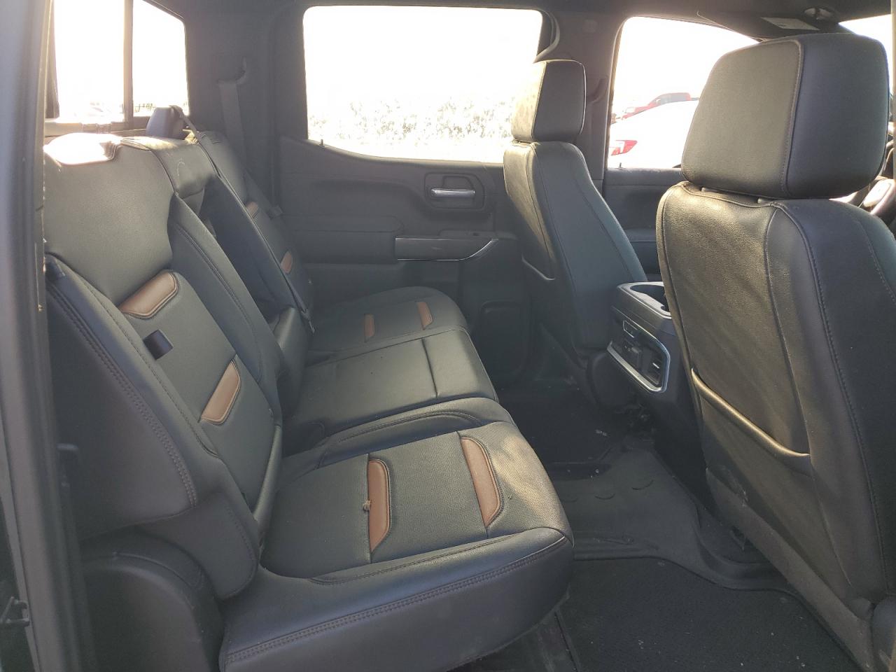 2021 GMC Sierra - Image 10