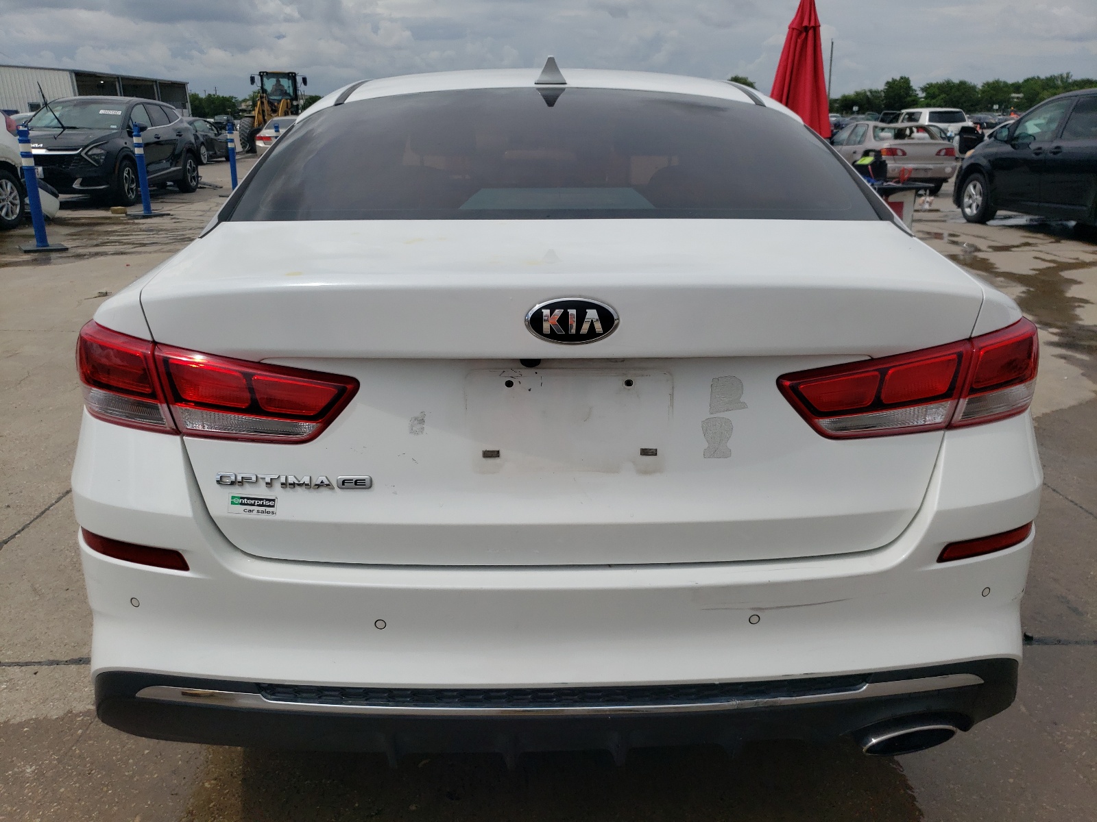 5XXGT4L3XKG317613 2019 Kia Optima Lx