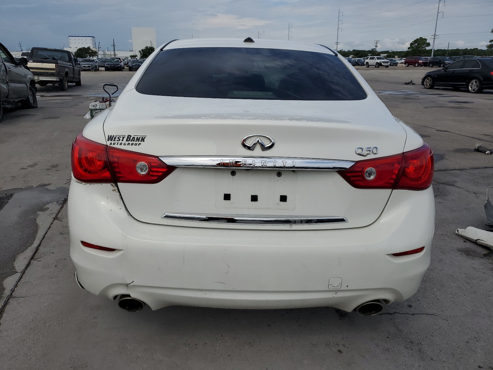 JN1BV7AP5FM335080 2015 Infiniti Q50 Base