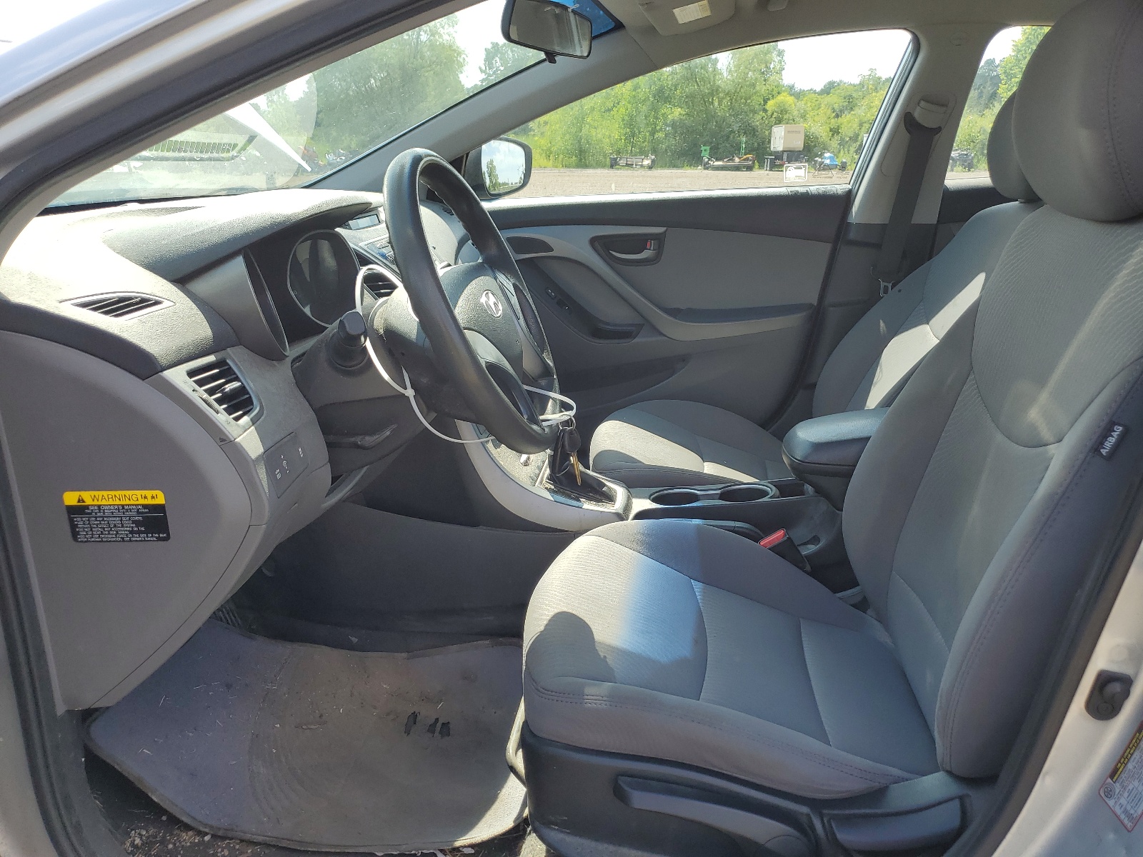 5NPDH4AE4EH505982 2014 Hyundai Elantra Se