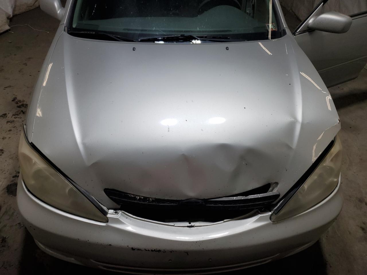 2003 Toyota Camry Le VIN: 4T1BE32K63U704075 Lot: 60912274