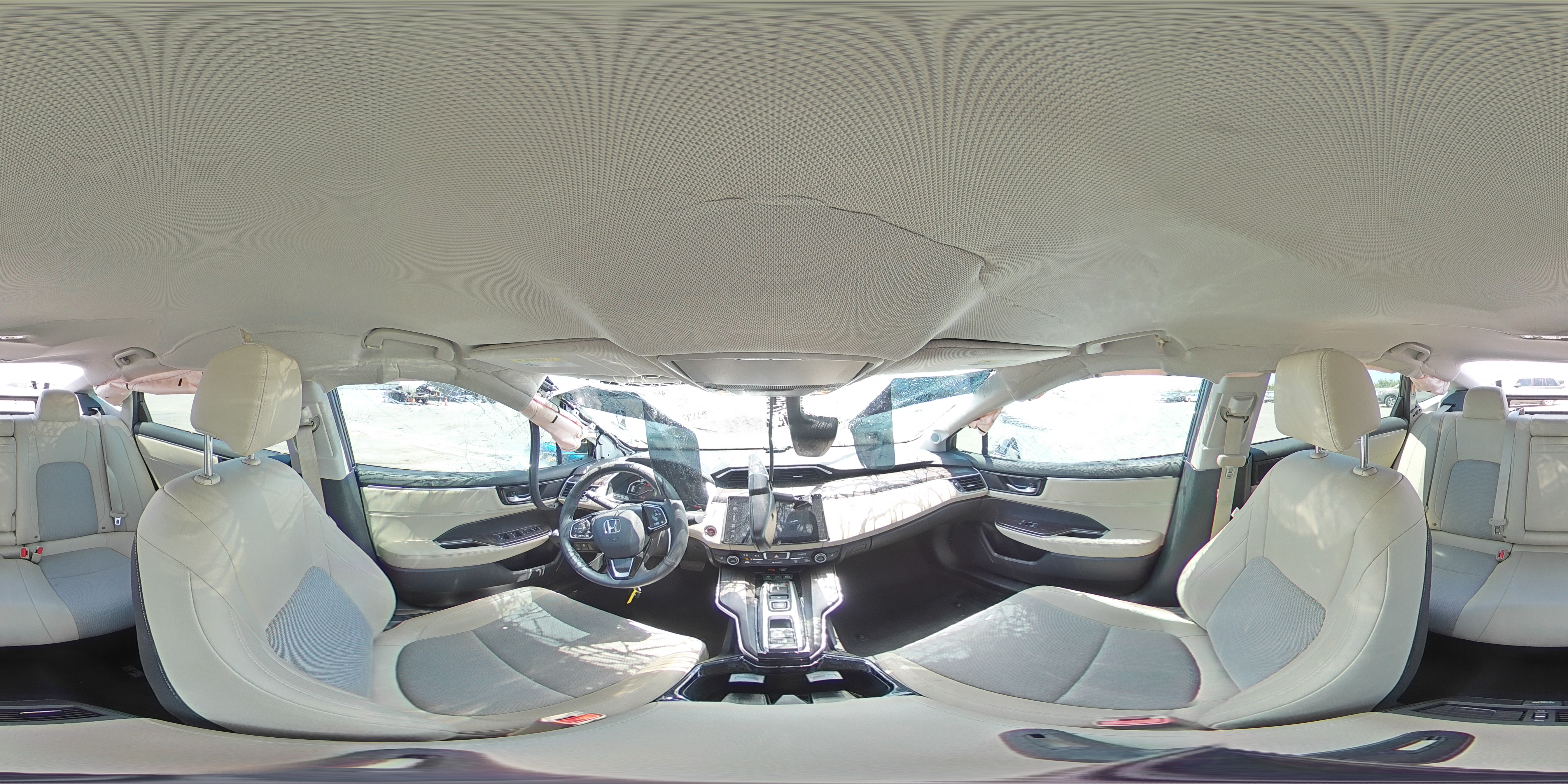 2018 Honda Clarity VIN: JHMZC5F12JC004545 Lot: 61739394