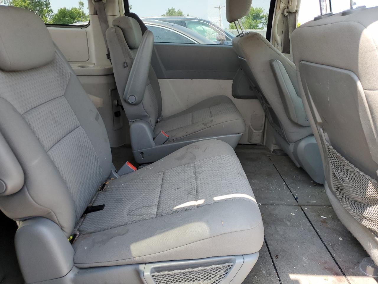 2009 Chrysler Town & Country Touring VIN: 2A8HR541X9R521425 Lot: 63684164