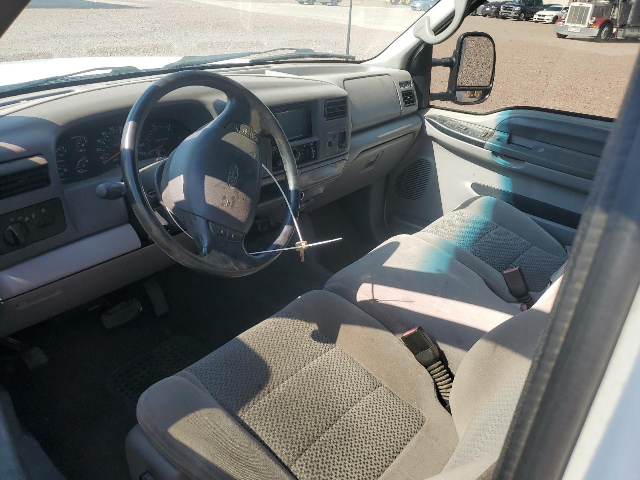 2001 Ford F350 Super Duty VIN: 1FTWX33F61EA80321 Lot: 64086254