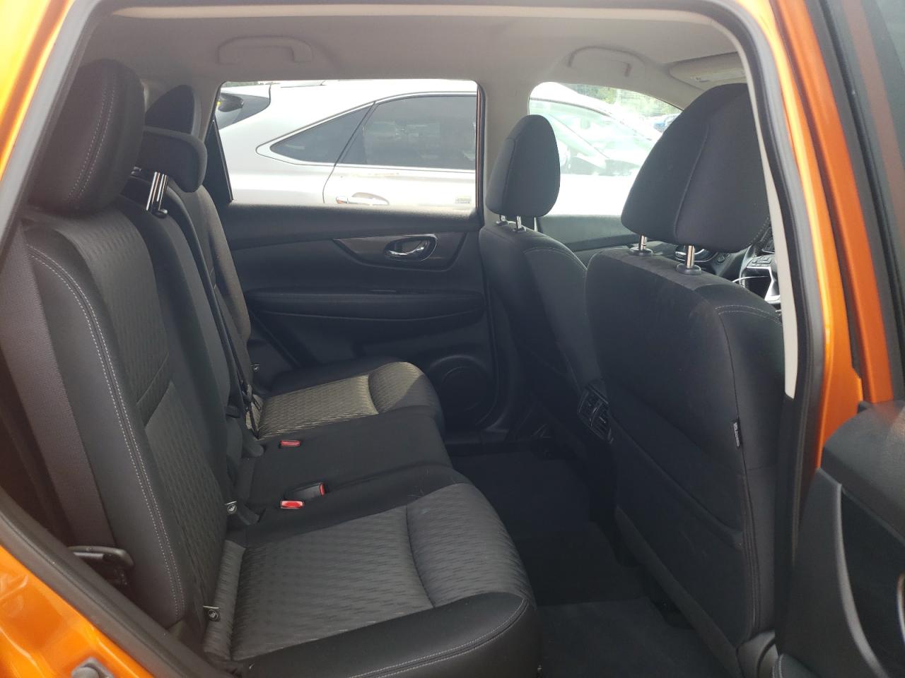 2017 Nissan Rogue S VIN: JN8AT2MV7HW006453 Lot: 64163574