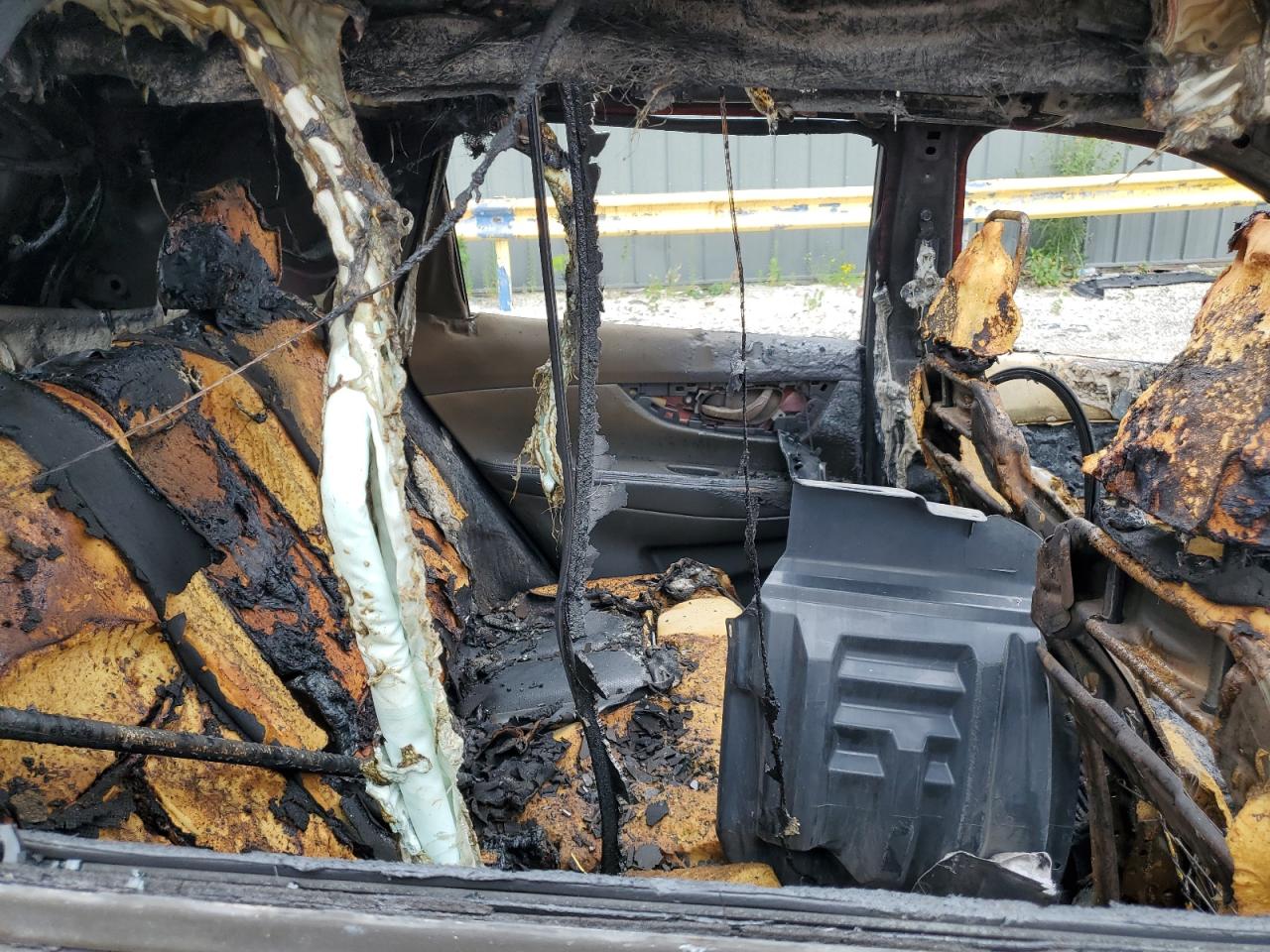 2015 Nissan Rogue S VIN: 5N1AT2MV4FC787311 Lot: 64321564