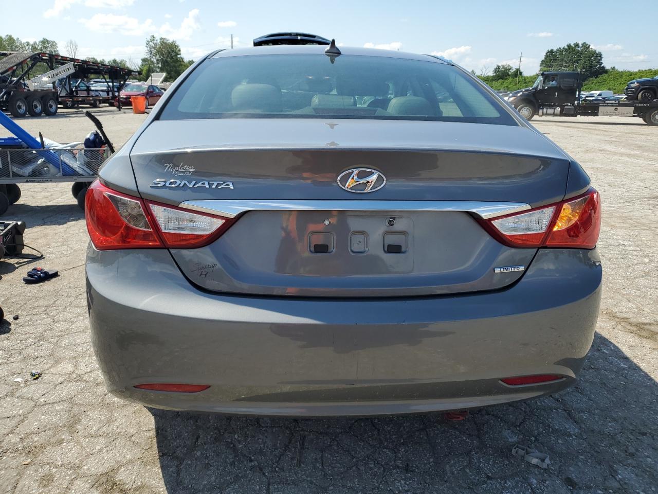2013 Hyundai Sonata Se - image 6