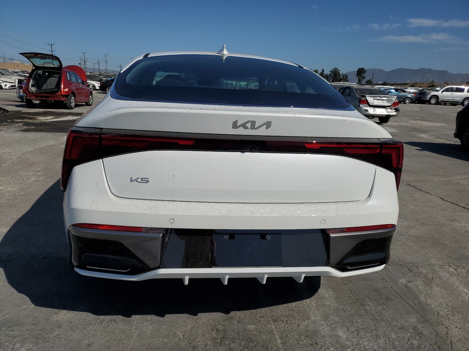 KNAG24J70S5281537 2025 Kia K5 Lxs