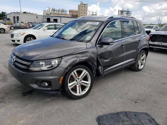  VOLKSWAGEN TIGUAN 2016 Сірий