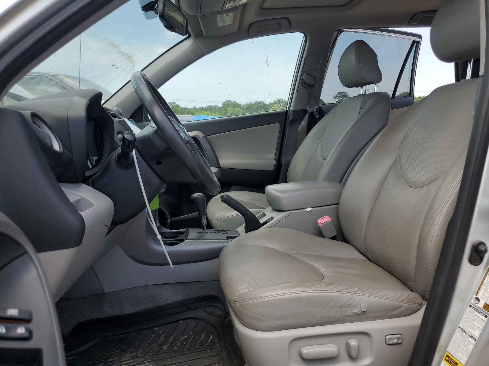 JTMBK31V486029377 2008 Toyota Rav4 Limited