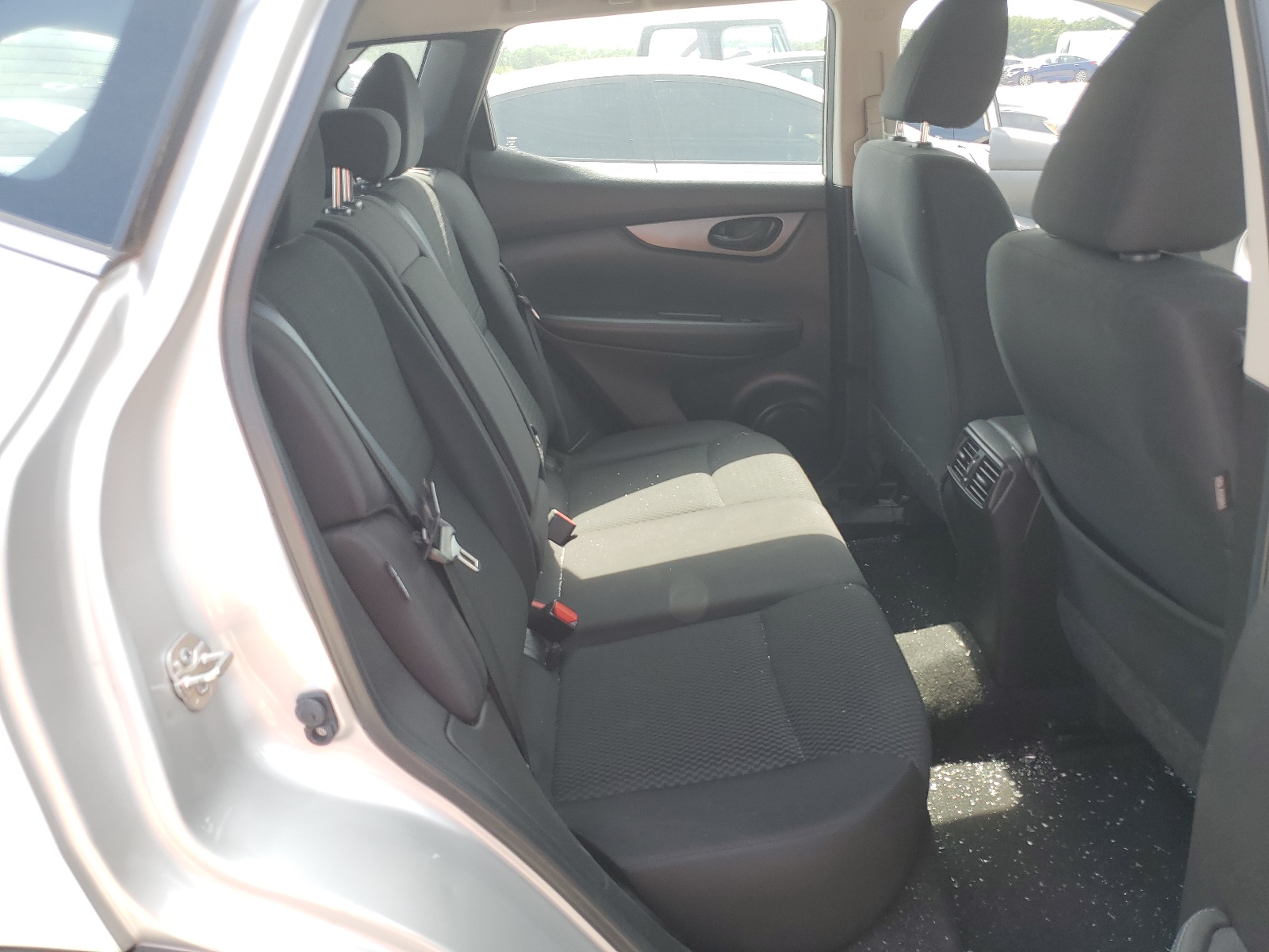 JN1BJ1AV4MW560387 2021 Nissan Rogue Sport S