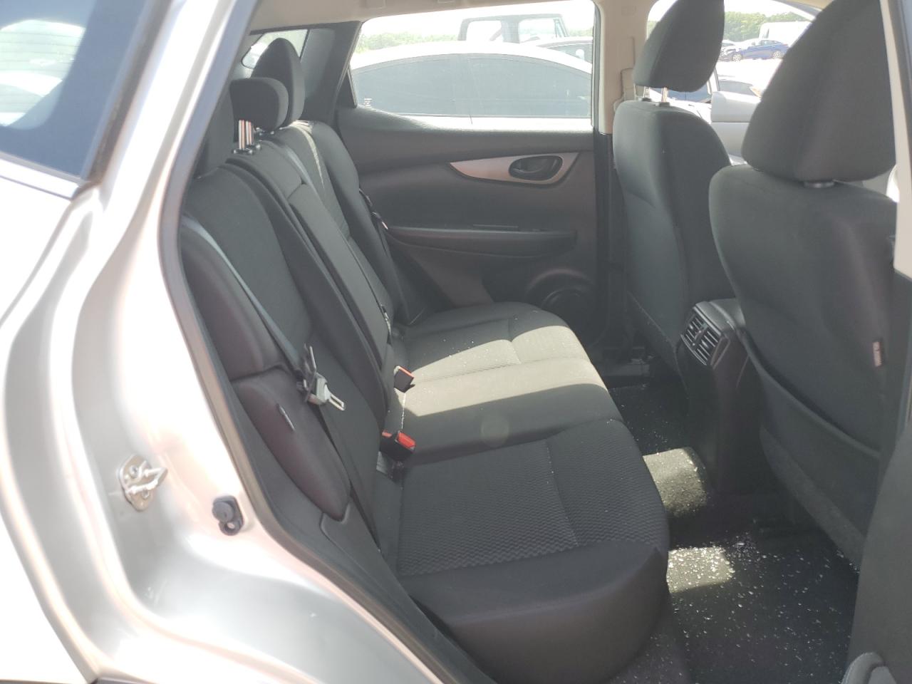 2021 Nissan Rogue Sport S VIN: JN1BJ1AV4MW560387 Lot: 65518004