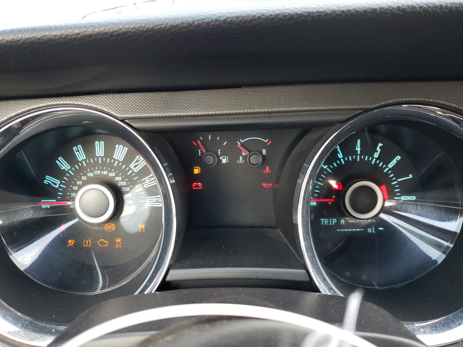 1ZVBP8EM0D5234319 2013 Ford Mustang