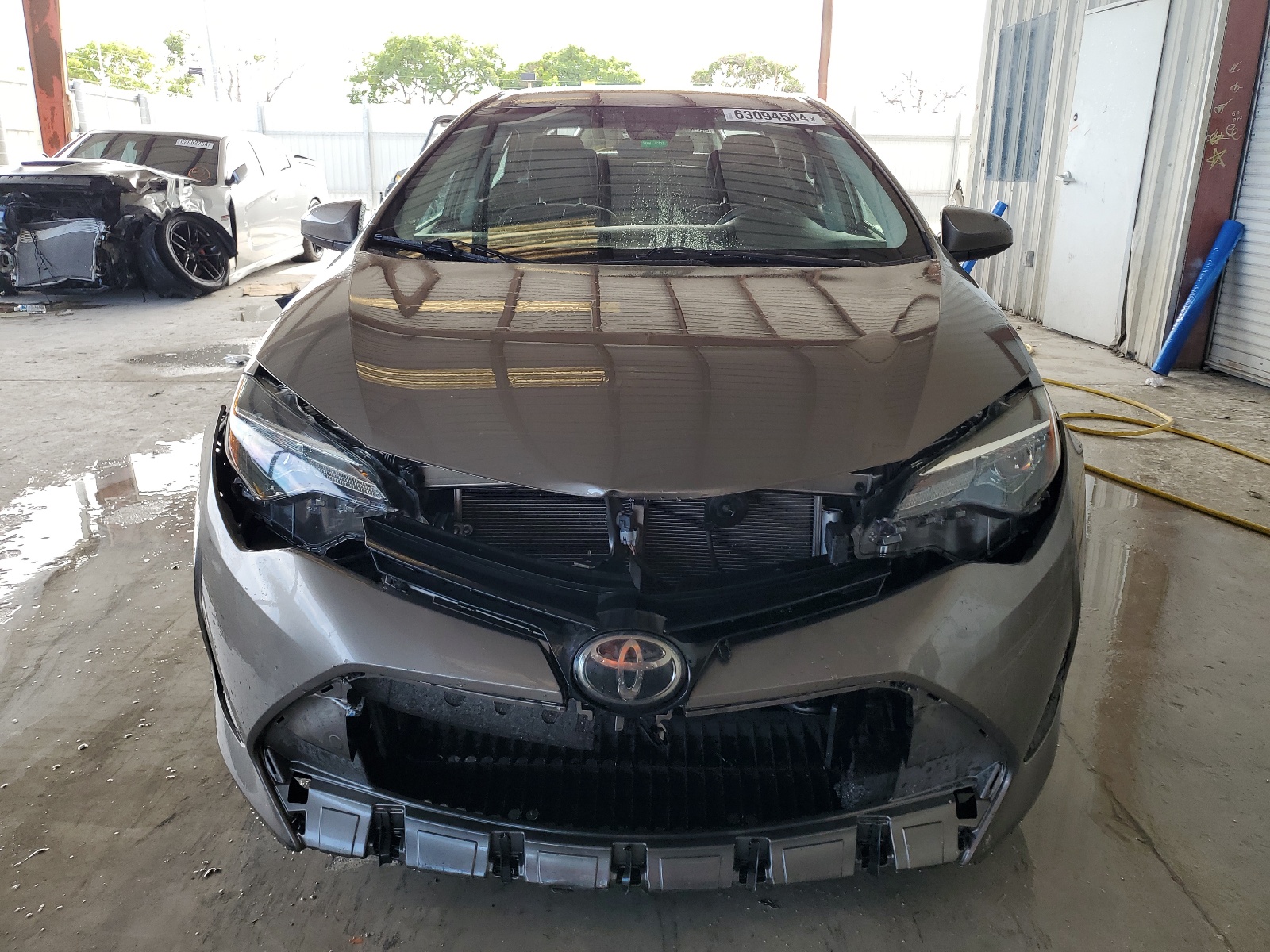 2019 Toyota Corolla L vin: 2T1BURHE0KC186066