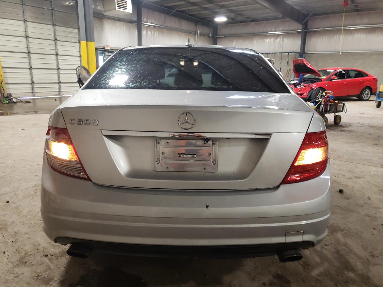 2010 Mercedes-Benz C 300 VIN: WDDGF5EB9AR095472 Lot: 65054104