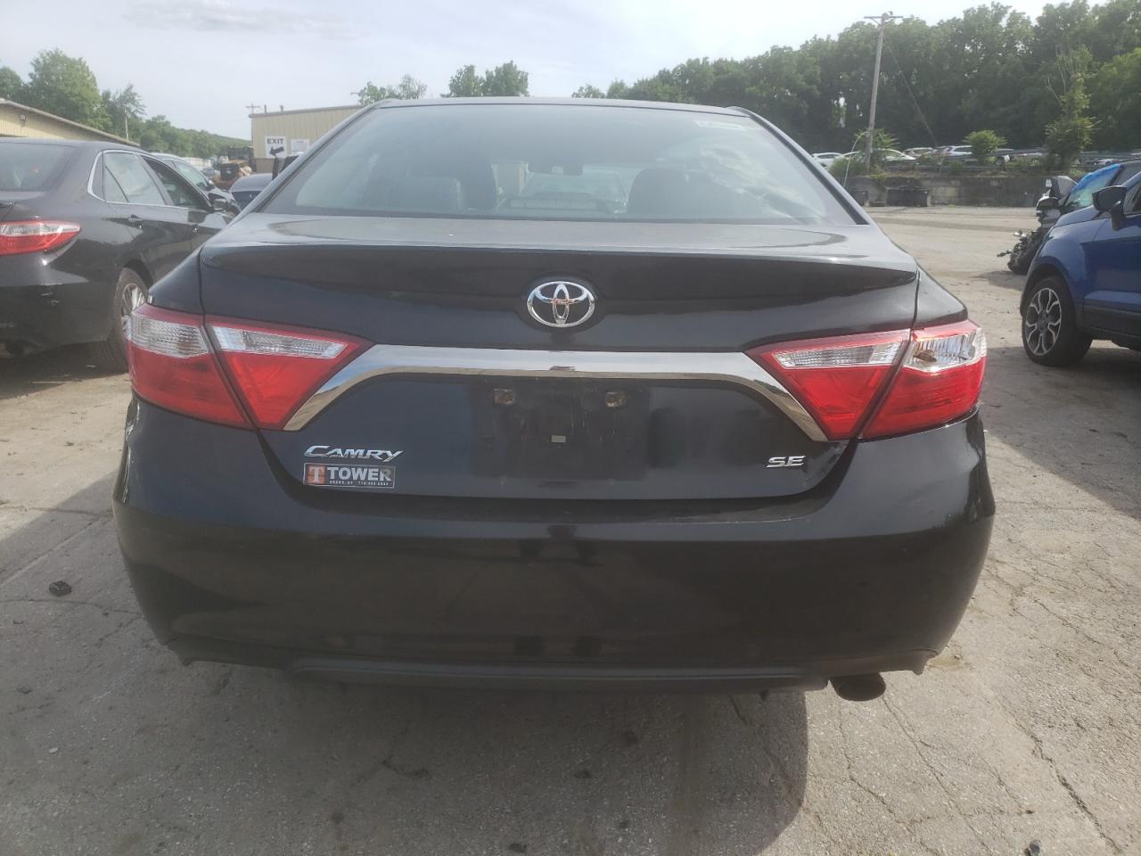 4T1BF1FK0GU218587 2016 Toyota Camry Le