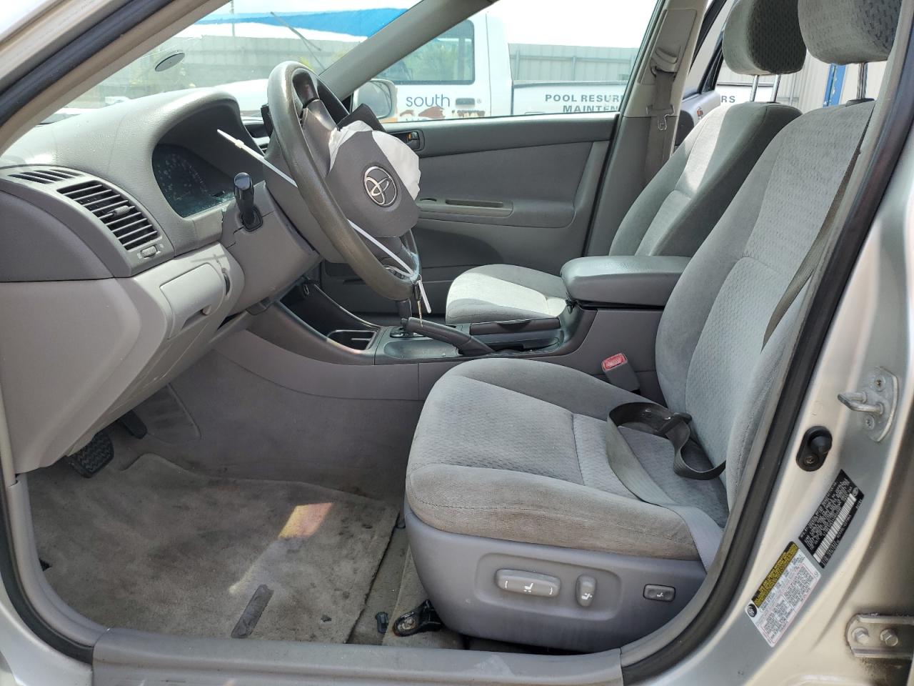 2004 Toyota Camry Le VIN: 4T1BE32K54U856995 Lot: 64638854