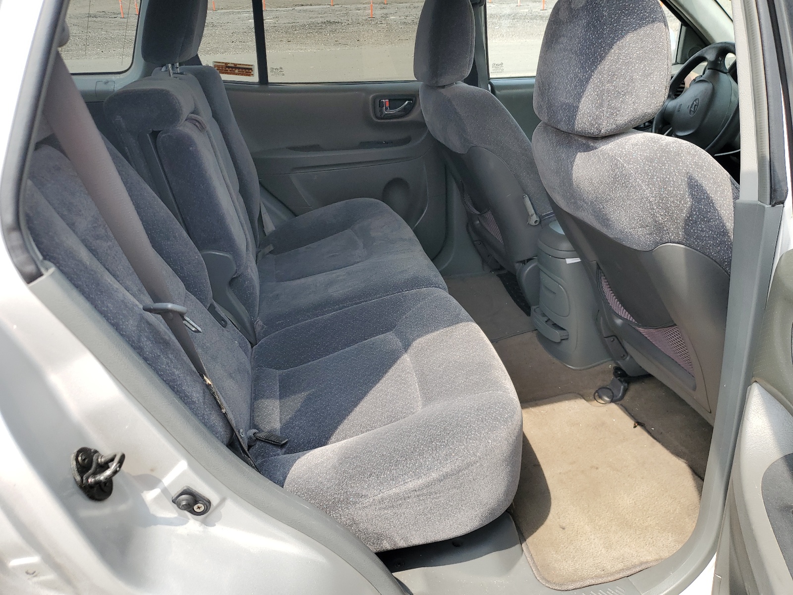 KM8SC13D63U540921 2003 Hyundai Santa Fe Gls