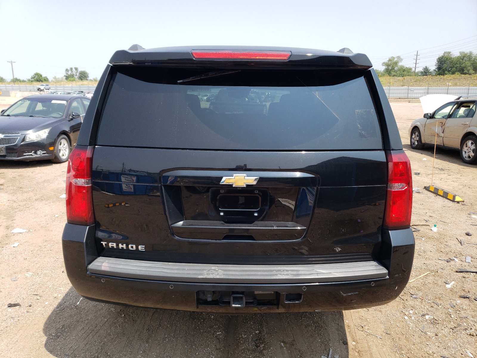 2019 Chevrolet Tahoe C1500 Lt vin: 1GNSCBKC4KR115192