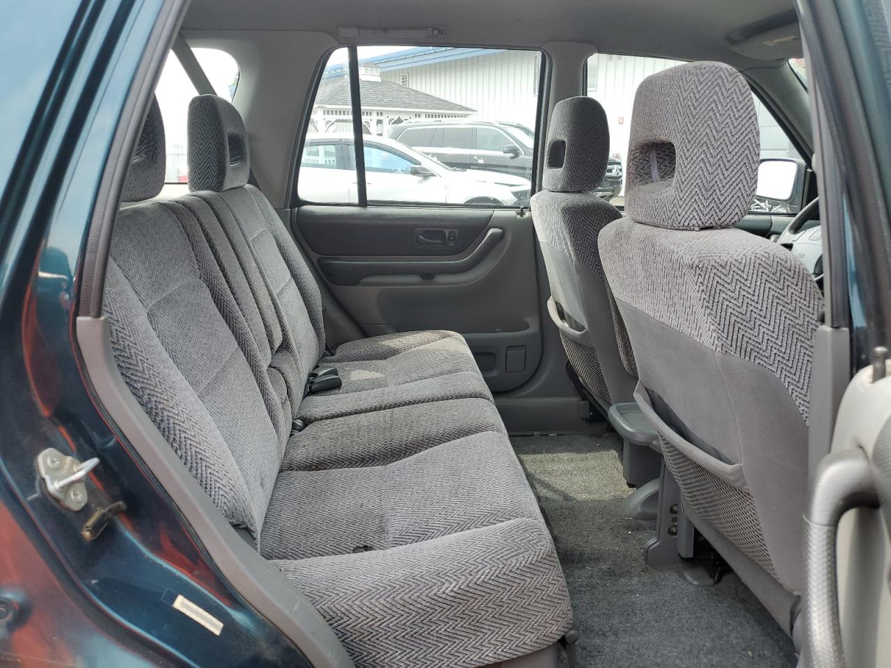 1998 Honda Cr-V Lx VIN: JHLRD1841WC104158 Lot: 64805744