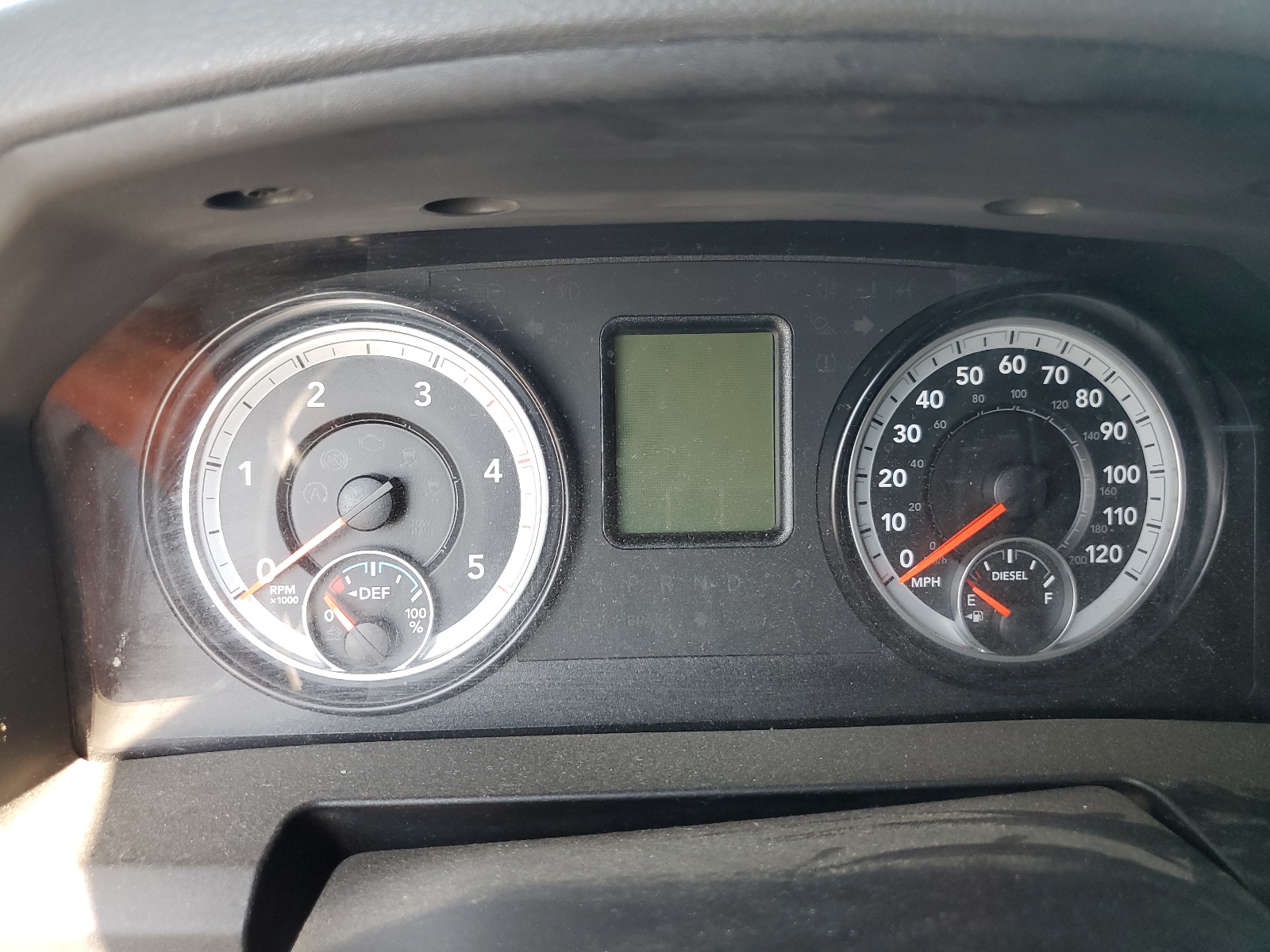 3C6UR5DL8FG565925 2015 Ram 2500 Slt