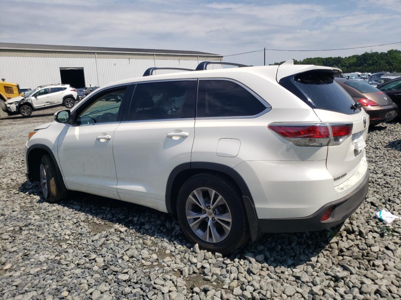 2014 Toyota Highlander Le VIN: 5TDBKRFH3ES062257 Lot: 63759304