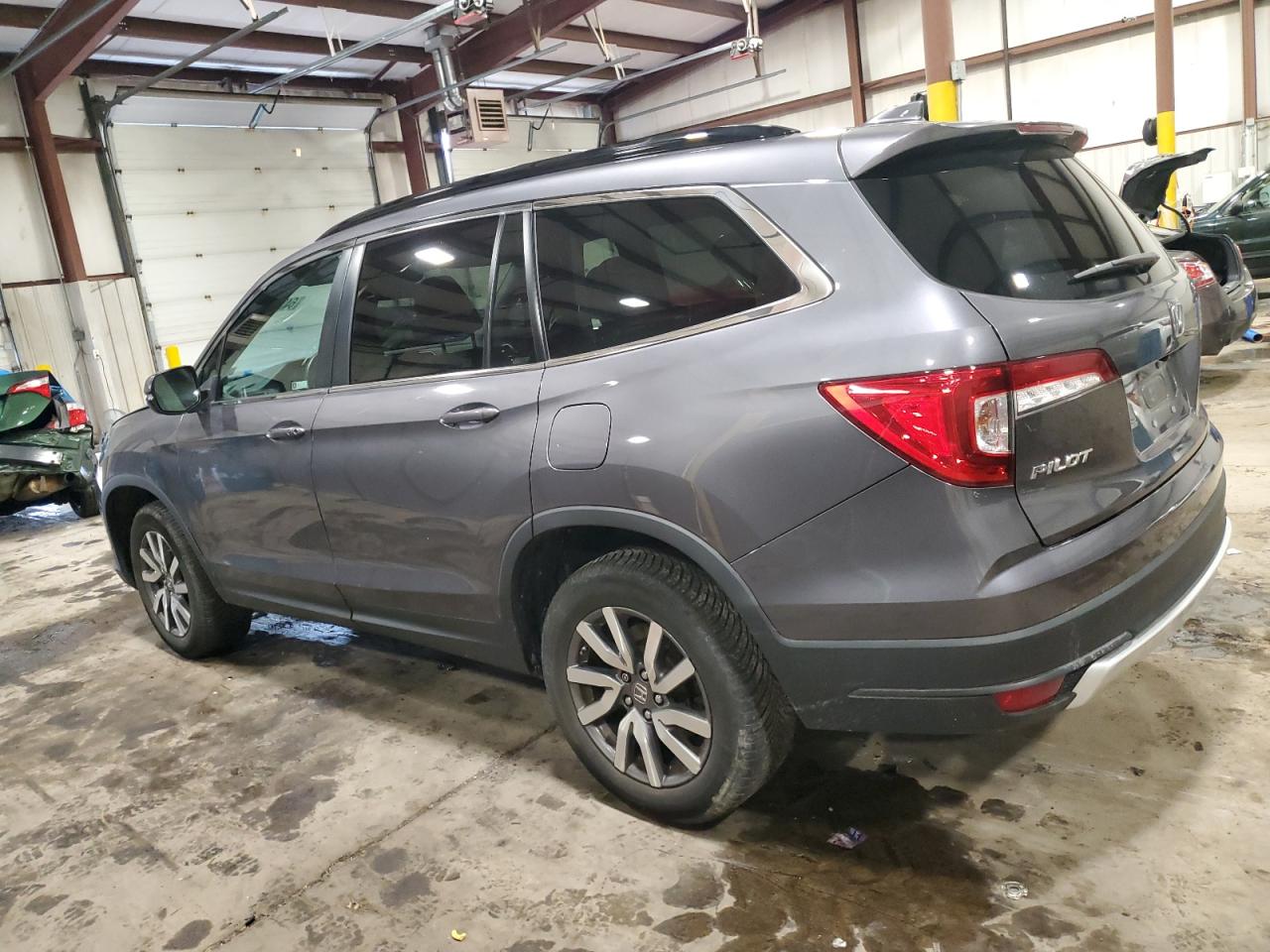 2021 Honda Pilot Exl VIN: 5FNYF6H57MB102990 Lot: 64398174