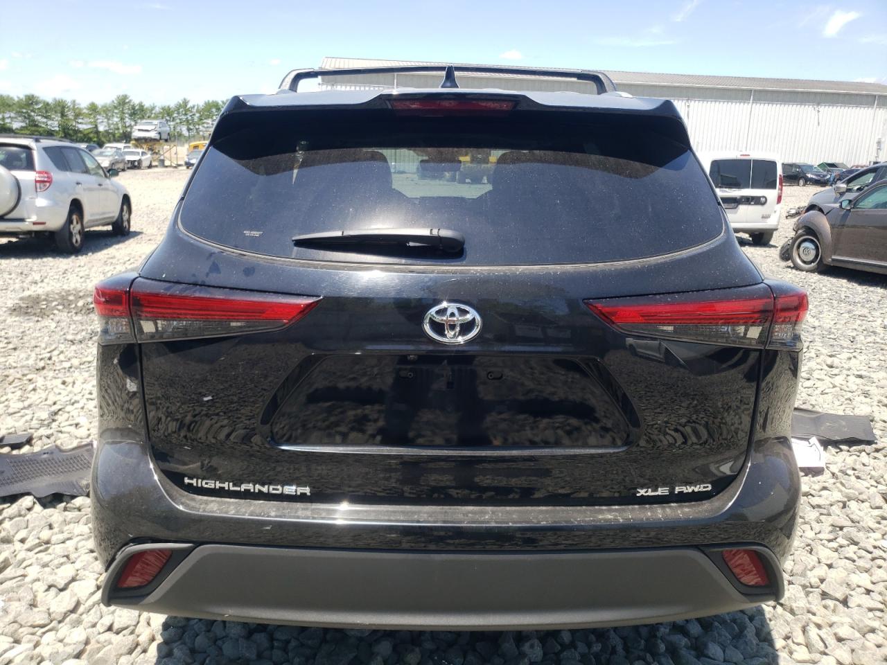 2022 Toyota Highlander Xle VIN: 5TDGZRBH0NS579894 Lot: 62110394