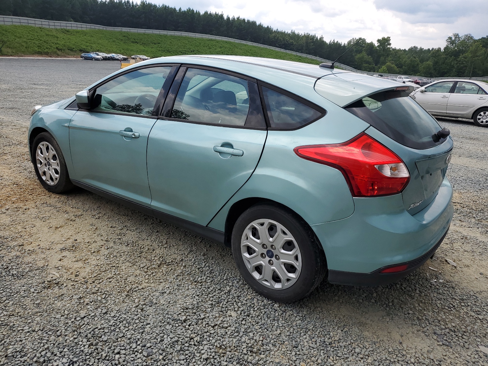 2012 Ford Focus Se vin: 1FAHP3K24CL377647